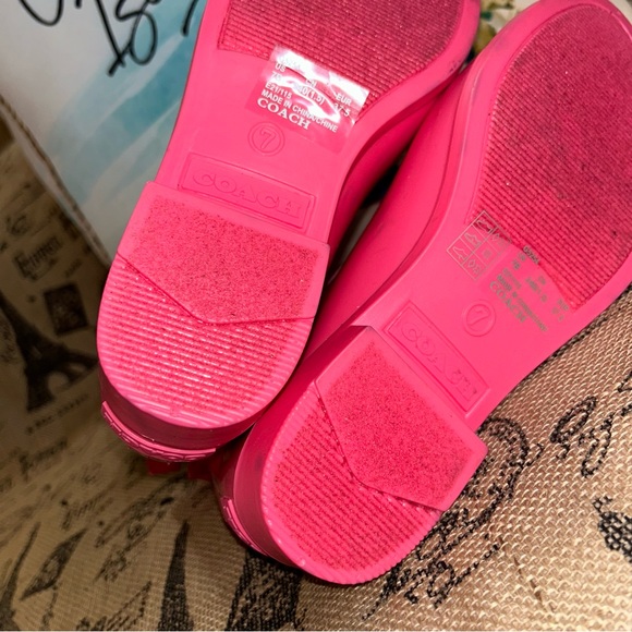 Coach NWOB!! Rivington Pink Rain Bootie Size 7 - Picture 13 of 13